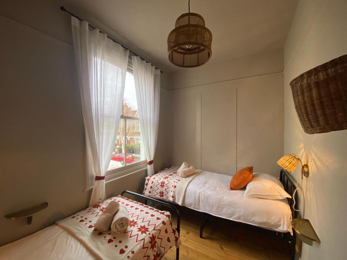 Stylish Apt London Excel Olympic Close To Station Daire Dış mekan fotoğraf