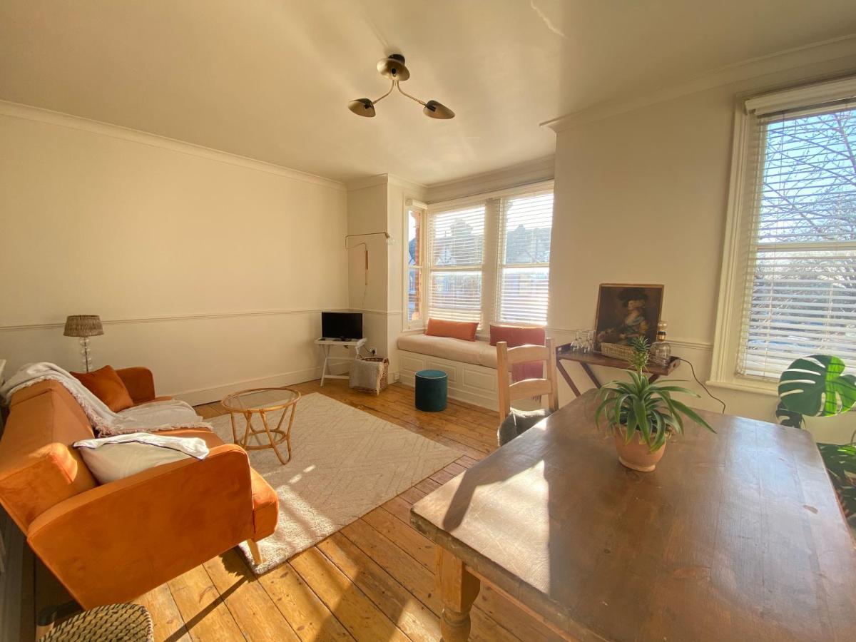 Stylish Apt London Excel Olympic Close To Station Daire Dış mekan fotoğraf
